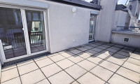 Wohnung - 1090, Wien - WASAGASSE, DACHGESCHOSS, klimatisierte 79 m2 Maisonette mit 2 Terrassen, 2 Zimmer, Wohnküche, Galerie, Wannenbad, Ruhelage