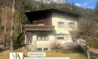 Haus - 6108, Scharnitz - Einfamilienhaus – Tiroler Landhaus mit überdachter Terrasse im EG, großzügigem 22 m² Balkon im OG und Garage mit Fernbedienung