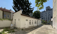 Büro / Praxis - 1210, Wien - Hofgebäude + 3 Garagen + 1 Lagerraum in Floridsdorfer Bestlage!