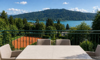 Haus - 9210, Pörtschach am Wörther See - PÖRTSCHACH | Villa mit traumhaftem Seeblick  | Pool | ca. 200m Luftlinie zum See | Aufzug | ZELLMANN IMMOBILIEN