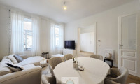 Wohnung - 1030, Wien,Landstraße - Top sanierte Altbau-Wohnung im schönen 3. Bezirk, U-Bahnnähe!