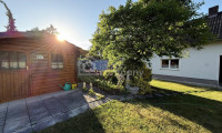 Haus - 4600, Wels - Viel Platz für alle: Zweifamilienhaus in ruhiger Lage von Wels mit getrennten Eingängen