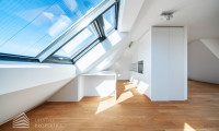 Wohnung - 1080, Wien - Lichtdurchflutete 4-Zimmer Maisonette-Penthouse Wohnung mit Weitblick und Terrassen!