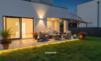 Haus - 2604, Theresienfeld - Modernes Wohnen im Grünen: Schönes Einfamilienhaus mit Garten und Terrassen in Theresienfeld!
