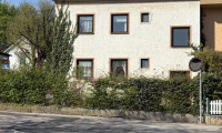 Haus - 4470, Enns - Doppelhaushälfte in Enns, Garten, Balkon, sanierungsbedürftig!