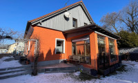 Haus - 4780, Schärding - Zentral gelegenes Einfamilienhaus mit Garten und Garage in Schärding