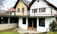 Haus - 7474, Eisenberg an der Pinka - Sanierungsbedürftiger Weinkeller/Wohnhaus mit Weingarten