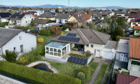 Haus - 2601, Eggendorf - Familientraum - Bungalow mit 3-Zimmer auf ca. 109 m² Wohnfläche!