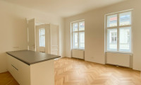 Wohnung - 1030, Wien - STILVOLLER ALTBAU-TRAUM IN CHARMANTER WOHNANLAGE - GROßZÜGIGE 4-ZIMMER-WOHNUNG IM HERZEN DES 3. BEZIRKS