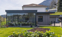 Haus - 6820, Frastanz - Neuwertige-Aufstockbare Doppelhaushälfte mit Wintergarten und Garage
