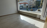 Einzelhandel - 4910, Ried im Innkreis - Werbewirksames Geschäftslokal im Stadtzentrum