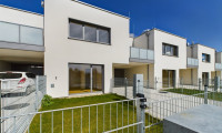 Haus - 2120, Wolkersdorf im Weinviertel - KÄUFERPROVISIONSFREI - Wolkersdorf - TOP Reihenhaus 5 mit herrlichem Garten - klimaaktiv GOLD-Haus