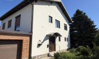 Haus - 7132, Frauenkirchen - Großzügiges Einfamilienhaus mit traumhaftem Garten und Altbaumbestand auf 1.109 m² Grundstück