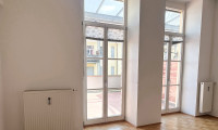 Wohnung - 8020, Graz,14.Bez.:Eggenberg - Besondere 2-Zimmer Whg. mit großer z.T. überdachter Terrasse und Parkplatz beim Schloss Eggenberg