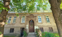 Wohnung - 1130, Wien - Sonnen-Altbau | Balkon | 3-4 Zimmer