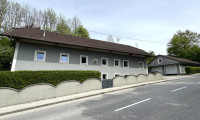 Haus - 4652, Steinerkirchen an der Traun - Großzügiges Einfamilienhaus mit XXL-Doppelgarage & viel Potential in Steinerkirchen an der Traun