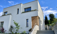 Haus - 3400, Klosterneuburg - Exklusives Einfamilienhaus mit großem Pool und Fernsicht