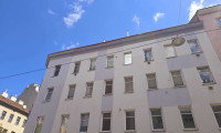 Wohnung - 1100, Wien - + NOTVERKAUF+ Großzügige ,gepflegte 81m2+ 4-Zimmer-Wohnung +2 Badezimmer +2 Küche um  €199.000-