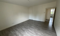 Wohnung - 4300, St. Valentin - Attraktive 2-Zimmer-Wohnung im 1. Stock mit hellem Bad, sehr guter Anbindung und fairer Miete – ideal für Singles oder Paare in St. Valentin (ab sofort verfügbar)!