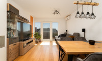 Wohnung - 2201, Gerasdorf - Gepflegte 3 Zimmer Wohnung in Gerasdorf, 78m², inkl. 2 Garagen