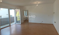 Wohnung - 3233, Kilb - Große 3-Zi-Wohnung mit Loggia & 2 Garagen in Kilb – gepflegt und hell - förderbar