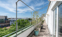 Wohnung - 1060, Wien,Mariahilf - Über den Dächern Wiens - Großzügige 4-Zimmer-Dachgeschosswohnung mit Lift, zwei sonnigen Terrassen und  absoluter Ruhelage nahe der Mariahilfer Straße