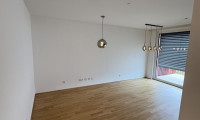 Wohnung - 1210, Wien - Hochwertige 2 Zimmerwohnung im DG mit Balkon