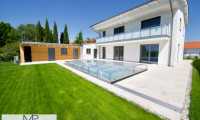Haus - 7122, Gols - Geräumige Niedrig-Energie-Villa mit Pool - traumhafte Ruhelage, Blick auf Neusiedler See - provisionsfrei!