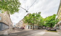 Zinshaus Renditeobjekt - 1160, Wien,Ottakring - Sanierungsbedürftiges bestandsfreies Zinshaus mit Dachgeschoss, Nähe Thaliastraße