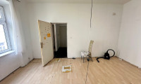 Wohnung - 1200, Wien - AUGARTEN - Kleine Wohnung mit Dusche/WC mit Sanierungsbedarf