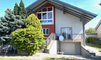 Haus - 2241, Schönkirchen-Reyersdorf - HELL UND WOHNLICH IST DAS AMBIENTE DIESES HAUSES