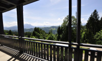 Wohnung - 4812, Pinsdorf - Als Ferien- oder Dauerdomizil: Wunderschöne 3 Zimmer-Wohnung in absoluter Aussichts-/Ruhelage am Kronberg