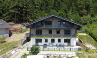 Wohnung - 4812, Pinsdorf - Aussichtslage am Kronberg: 100m² Erdgeschoßwohnung mit großer Terrasse und Gartenanteil. Zweitwohnsitz möglich!