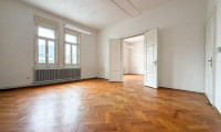 Wohnung - 9020, Klagenfurt am Wörthersee - Klagenfurt: Altbaucharme mit großzügigen Räumen in der Innenstadt