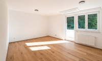 Wohnung - 8160, Weiz - Zentrumsnahe Singlewohnung mit zwei Loggias und Grünblick