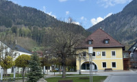 Haus - 8950, Stainach-Pürgg - Großzügig angelegtes Haus in Stainach-Pürgg – 525m², sanierungsbedürftig, 360.000 €