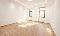 Wohnung - 1220, Wien,Donaustadt - Charmante 3-Zimmer-Wohnung Nähe U2 und S-Bahn ZU VERKAUFEN
