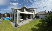Haus - 1100, Wien,Favoriten - Hochwertige Kleingarten-Villa am Laaer Berg – Oase mit perfekter U1-Anbindung!