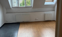 Wohnung - 1160, Wien - Gemütliche 1-Zimmer-DG Wohnung in 1160 Wien – 890 € Miete!