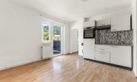 Wohnung - 9556, Pulst - Charmante 2-Zimmer-Wohnung mit großzügigem Balkon – Wohnen oder Rendite sichern