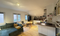 Wohnung - 1230, Wien - Stilvoll saniert & lichtdurchflutet – 3-Zimmer-Dachgeschosswohnung in Bestlage Mauer | ZELLMANN IMMOBILIEN