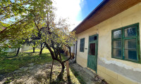 Haus - 2062, Seefeld-Kadolz - Großzügiges Gartengrundstück mit Altbestand, Brunnen und Obstbäumen – Ihr Rückzugsort im Grünen!