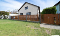 Haus - 2231, Strasshof an der Nordbahn - Charmantes Einfamilienhaus mit Erweiterungspotential in Strasshof!