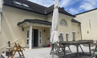 Haus - 2512, Tribuswinkel - TRIBUSWINKEL: Repräsentative Stilvilla: 5 Zimmer, Garten, Terrasse - Ihr Traumhaus wartet!