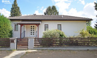 Haus - 7442, Hochstraß - Sonnenland Burgenland! Traumhafter Bungalow mit Vollkeller und Carport in toller Lage!