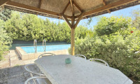 Haus - 2353, Guntramsdorf - RUHIGE SACKGASSENLAGE MIT POTENZIAL – 652 M² GRUNDSTÜCK MIT EINFAMILIENHAUS, POOL & EINREICHPLAN IN GUNTRAMSDORF ZU KAUFEN!