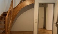 Wohnung - 8020, Graz - Urbane RARITÄT, Graz erleben: Moderne, gepflegte 3-Zimmer Wohnung plus Galerie, davon 1 Zimmer Kochen-/Essen-/ Wohnen, mit Stadtblick, nähe Kunsthaus, 5 Gehminuten zum Grazer Hauptplatz mit gemeinschaftlicher Dachterrasse