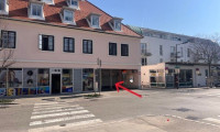 Immobilie - 2500, Baden - Stadtzentrum Baden - TIEFGARAGENPLATZ beim GRÜNEM MARKT – MIETE ab € 48 € mtl.!