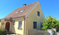 Haus - 3133, Gemeinlebarn - Älteres Einfamilienhaus mit Garten in Gemeinlebarn, Gemeinde Traismauer, zu kaufen