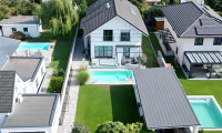 Haus - 2326, Lanzendorf - Modernes EinfamilienHAUS - Pool, Garten, Garage & 6 Zimmer
